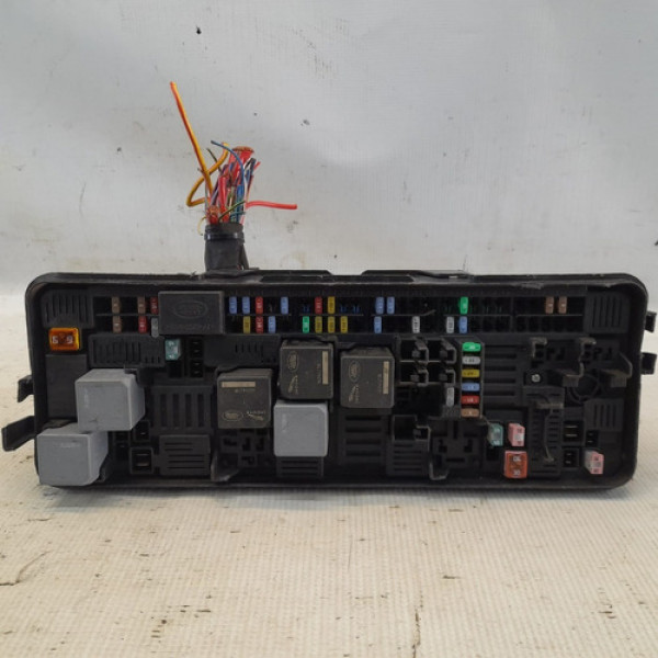 Caixa De Fusíveis Land Rover Vogue 3.0 V6 2016 2017 Lm931