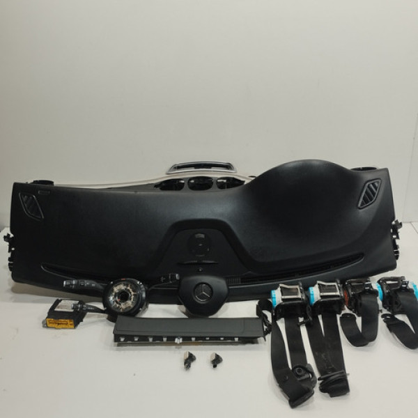 Capa Painel Tabalier Gla200 2013 2015 P387