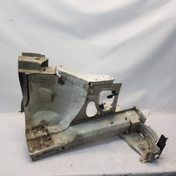 Longarina Caixa Roda Peugeot Direita 308 13 17 Mn228