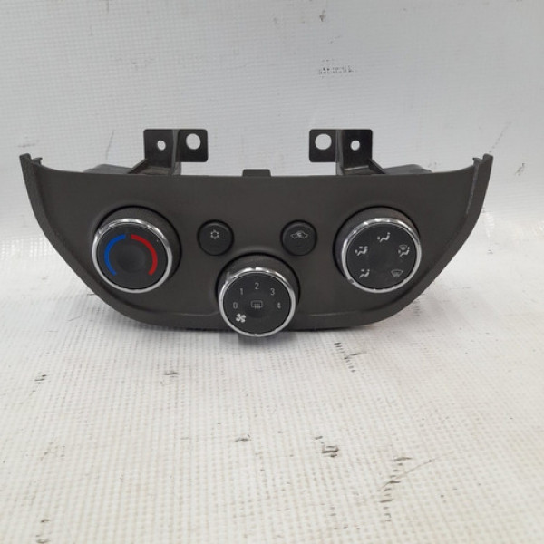 Comando De Ar Chevrolet Cobalt 1.4 2012 A 2016 Q114