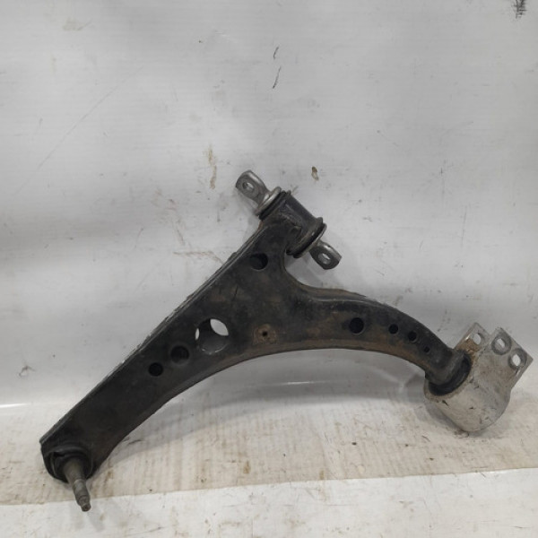 Balança/bandeja D.e Com Avaria No Pivô Cruze 2020 St79