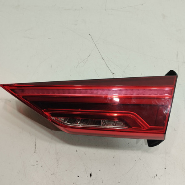Lanterna Tampa Direita Audi Q3 2021 2023 Fg637