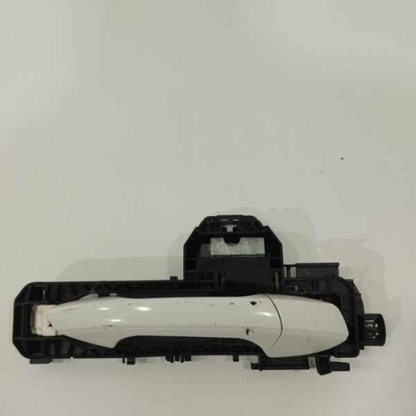 Maçaneta Porta Dianteira Direita  C200 2013 2017 Ab1670