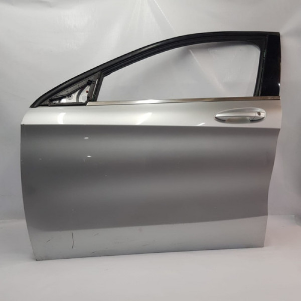 Porta Dianteira Esquerda Mercedes Gla200 2015 2019  F22