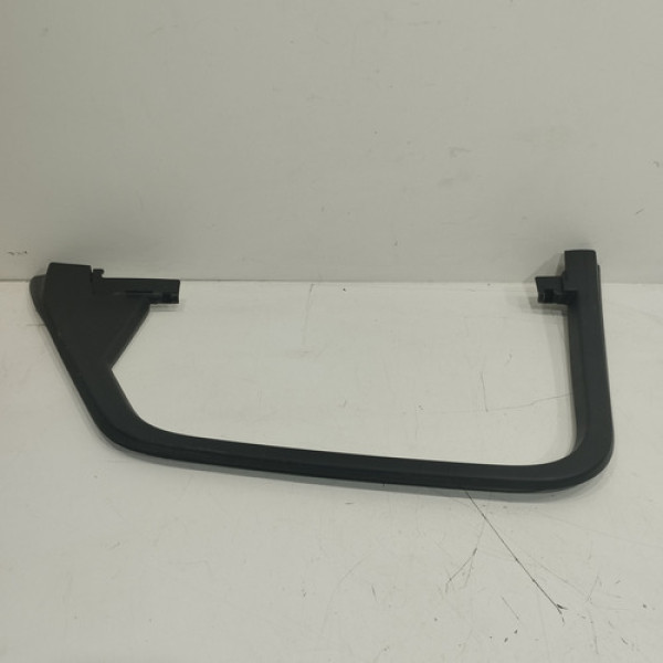 Guarnição Traseira Direita Audi Q3 2021 2023 Bc1058