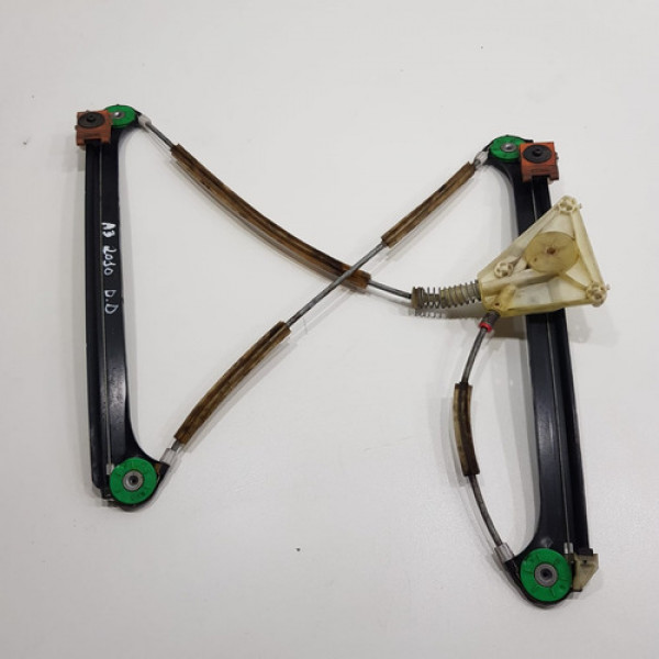 Máquina De Vidro Dianteiro Direito Audi A3 2010 C401