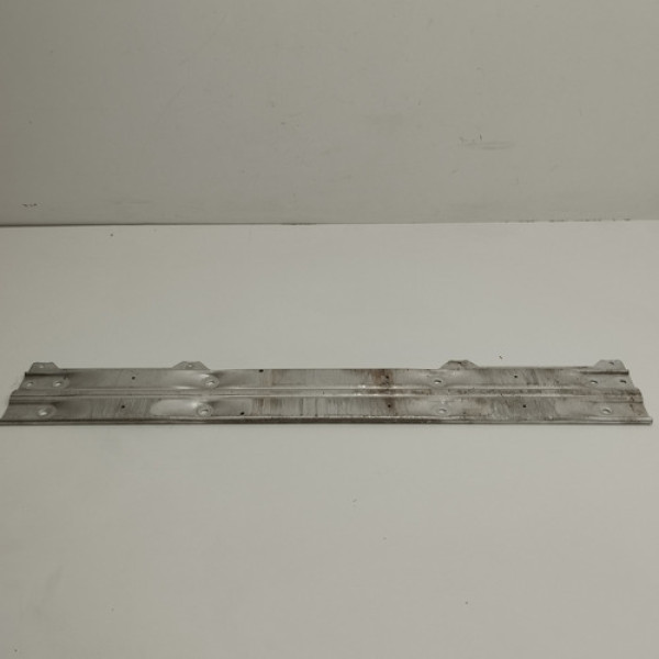 Suporte Inferior Radiador Bmw 320i B42 2019 2022 Mn520