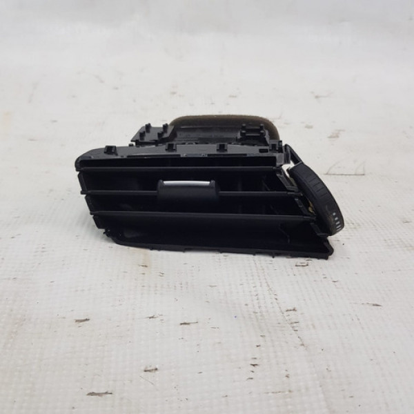 Difusor De Ar L.e Bmw X1 2.0 2010 A 2013 Uv13