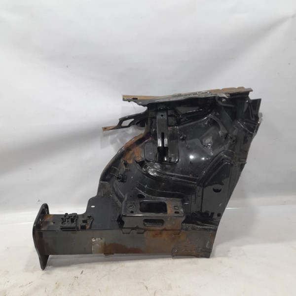 Longarina Lado Direito Audi Q3 2012  Mn380