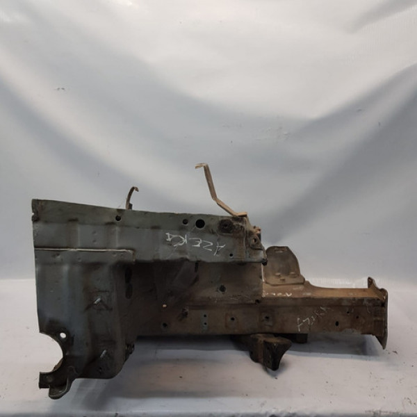 Longarina Caixa Roda Esquerda Hyundai Azera 2009 2012 Mn51