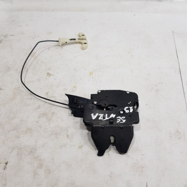 Fechadura Traseira Sentra 2019  Ab677