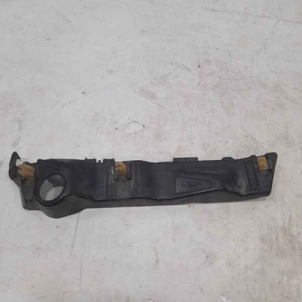 Suporte Do Parachoque D.d Hyundai Santa Fé 2010  I354