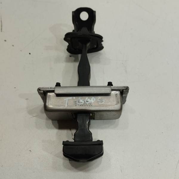 Limitador Dianteiro Direito Tiggo 8 2017 2023 Pq316