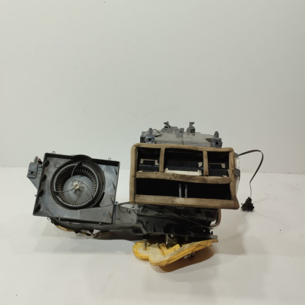 Caixa Ventilação Chevrolet  Onix 1.0 2017 2018 2019  Jk451