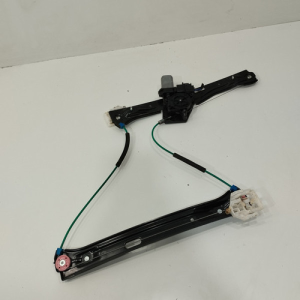 Máquina Vidro Dianteiro Esquerdo Bmw 118i 2013 2016 C563