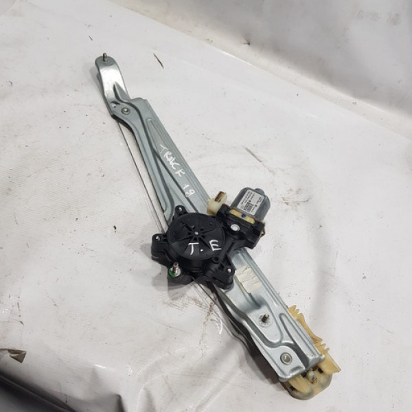 Máquina De Vidro Traseira Esquerda Tracker 2018 C113