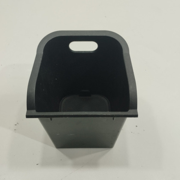 Porta Treco Console Central Gla200 2015 2018 Bc1115