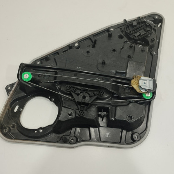 Máquina Vidro Traseiro Direito Gla200 2015 2018 C590