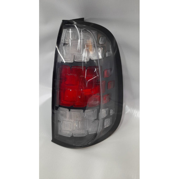 Lanterna Direita Uno Sporting 2015 2016 2017 Fg459