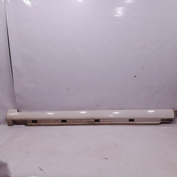 Spoiler Acabamento Porta Esquerdo Passat 14 2015  Cd23