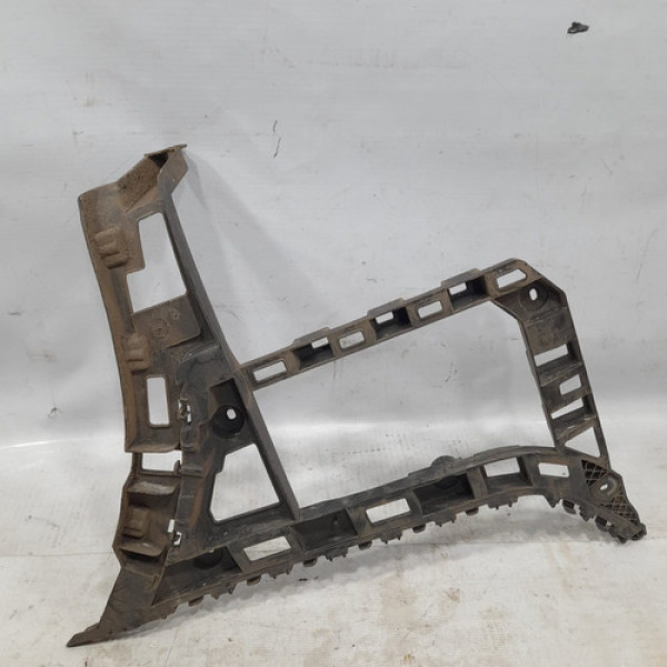 Suporte Do Parachoque Traseiro Esquerdo Jetta 2014  I280