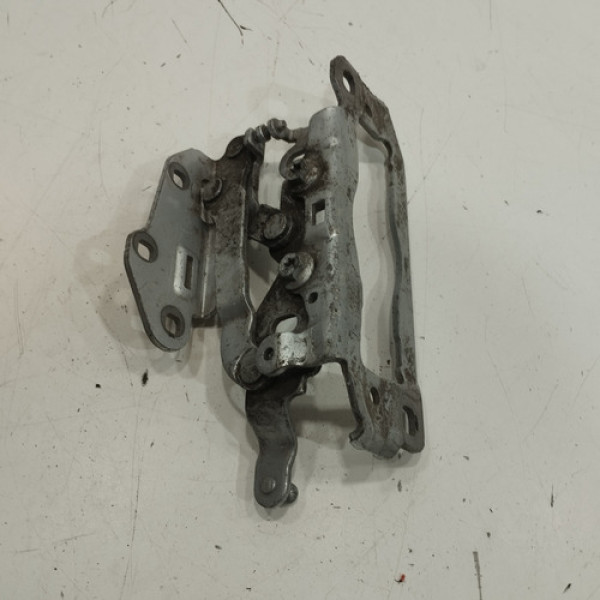 Dobradiça Capo Direita C180 C200 C250 2011 2014 Pq450