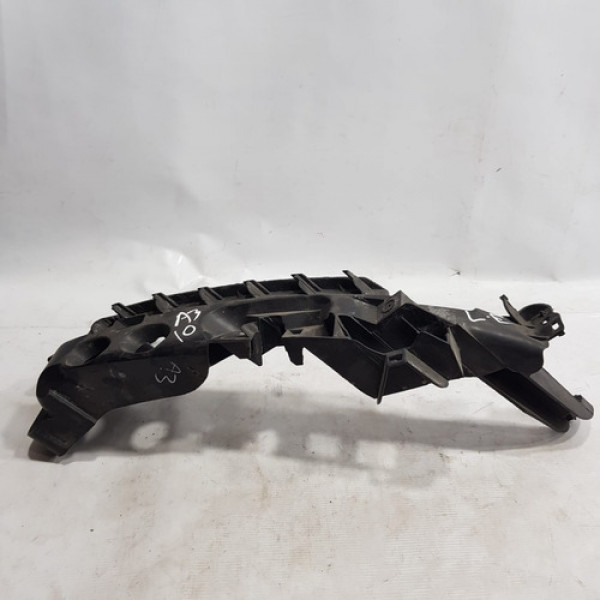 Suporte Do Farol Lado Esquerdo Audi A3 2013  I158