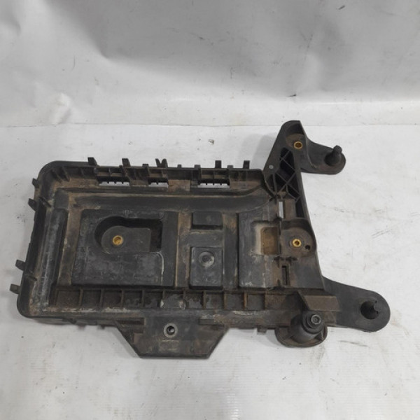 Suporte Da Caixa De Bateria Jetta 2.5 / Audi A3 2008 Qr164