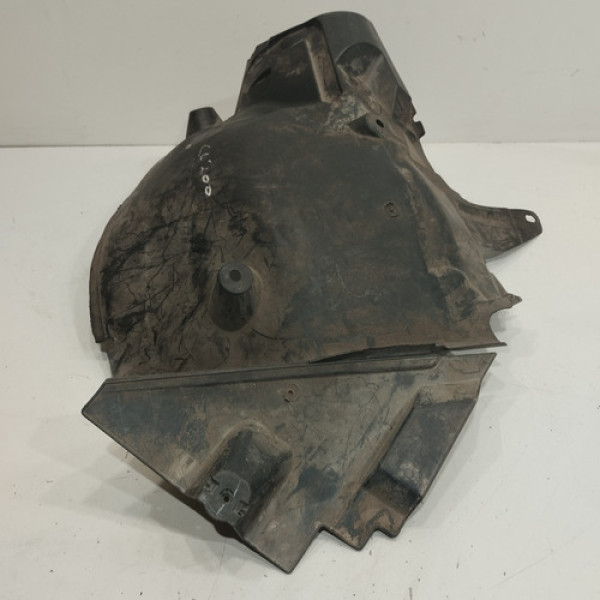 Protetor Parabarro Dianteiro Esquerdo C250 2010 2012 Ef483