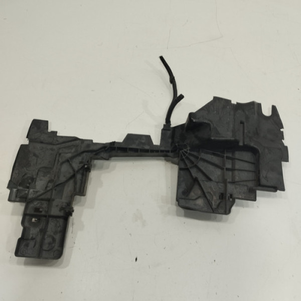 Defletor Direito Radiador Peugeot 208 2020 2023 Z591