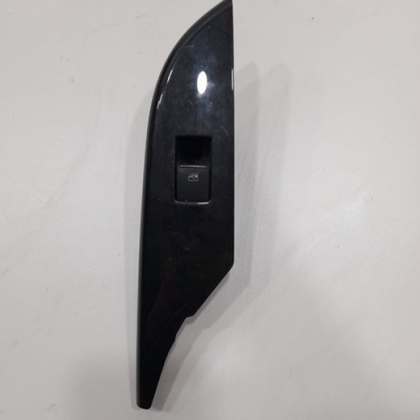 Botão Vidro Elétrico Traseira Direita Hilux Sw4 2021 Yz254