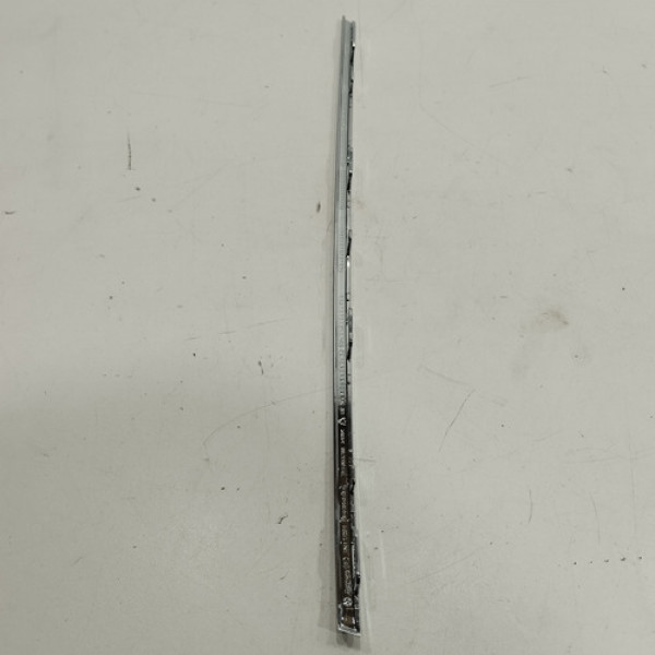 Friso Cromado Grade Superior Esquerdo Amarok 2013 2016 N471