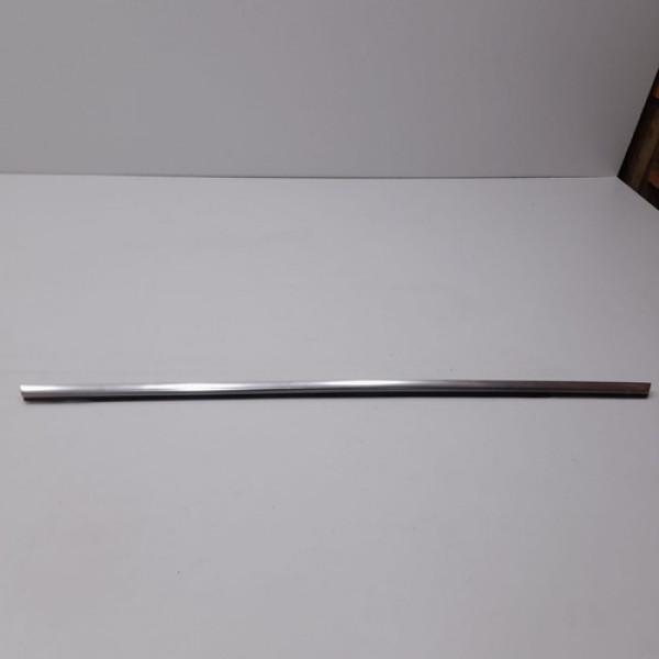 Pestana Traseira Direita Audi Q5 2023 N410