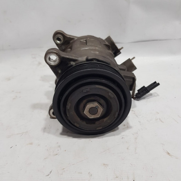Compressor De Ar Bmw 120i 2.0 2016  D11