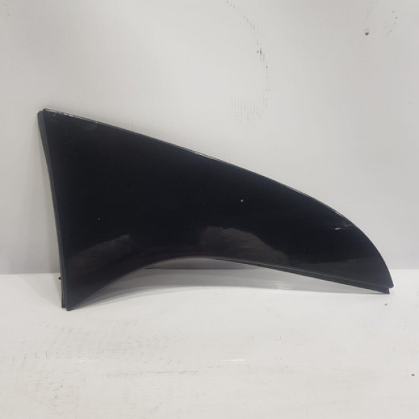 Moldura Tampa Traseira Direita Mercedes A200 2013 2015 De62