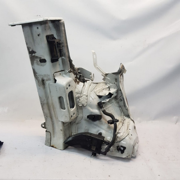 Longarina Caixa Roda Direita Jetta 19 20 21 22 Mn109