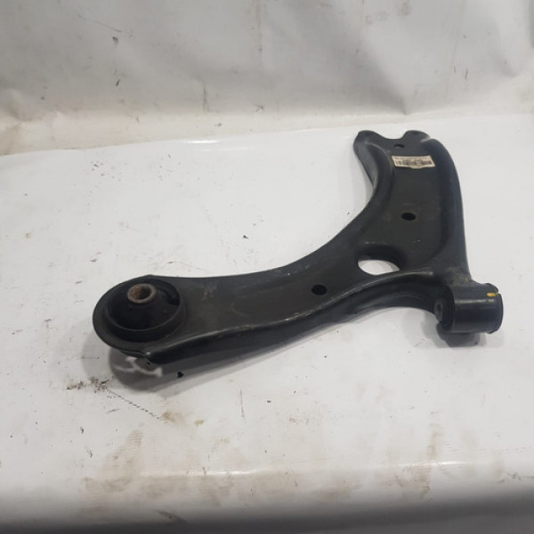 Balança Bandeja Dianteira Esquerda New Tucson 2016 2021 St08