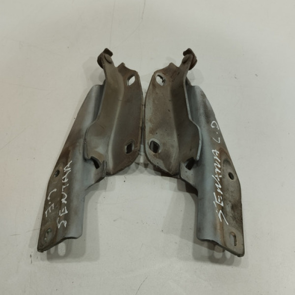 Dobradiça Braço Capo Sentra 2008 09 10 11 2012 Pq332