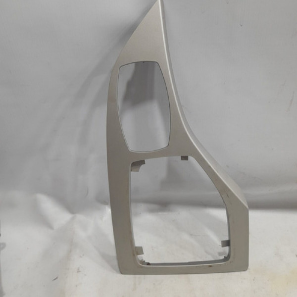 Moldura Do Console Central Bmw X1 2012  Uv560