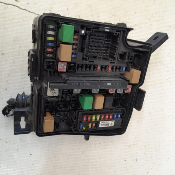 Caixa De Fusíveis Kia Sorento 2.4 2012  Lm482