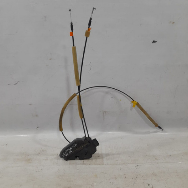 Fechadura Traseira Esquerda Nissan Sentra 2019  Ab812