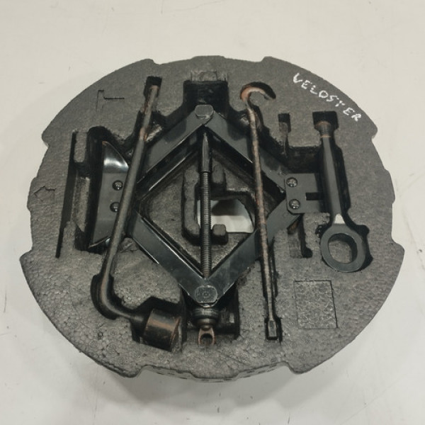 Kit Macaco Hyundai Veloster 2011 2015 A52