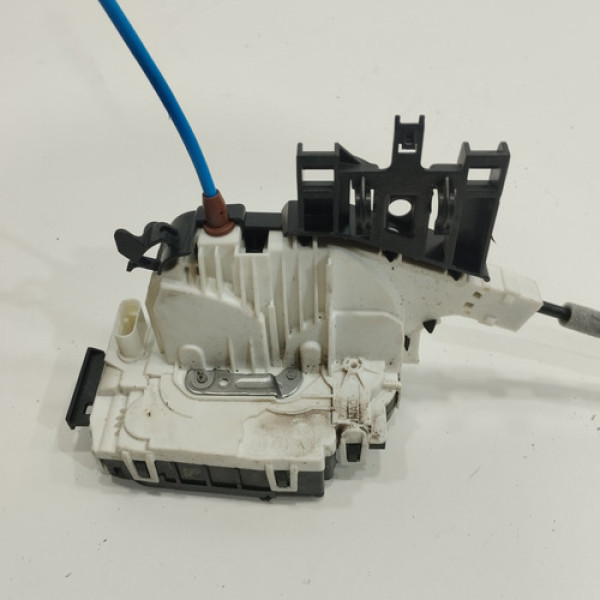 Fechadura Dianteira Direita Gla200 2015 2018 Ab1735