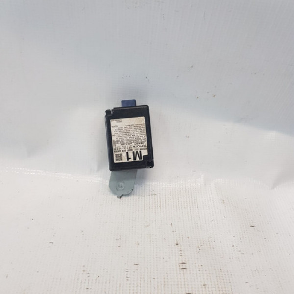 Módulo Trava Toyota Rav4 2013 14 15  8974042140 Lm476