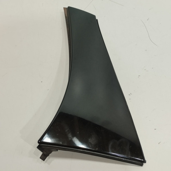 Acabamento Tampa Traseira Esquerda Gla200 16 19 Bc1186