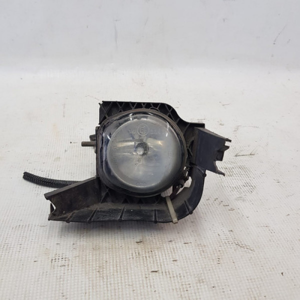 Farol  Milha Direito Fiat Punto 1.4 2010 2014  O59  -detalhe