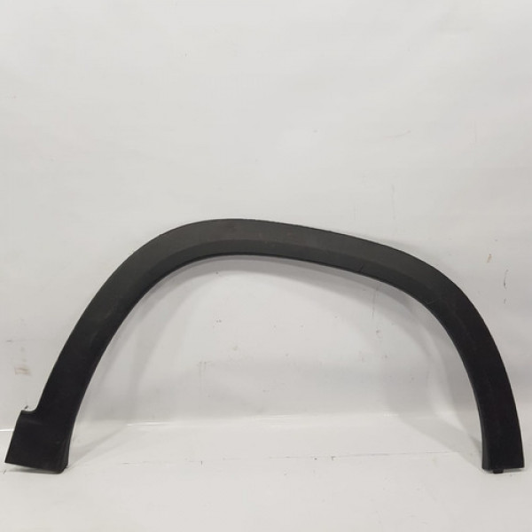 Moldura Paralama Dianteiro Direito Tracker Lt 2020 2021 N159