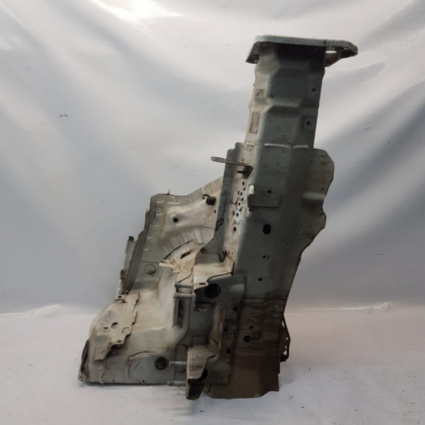 Longarina Caixa Roda Esquerda Volvo Xc60 12 13 14 15  Mn103