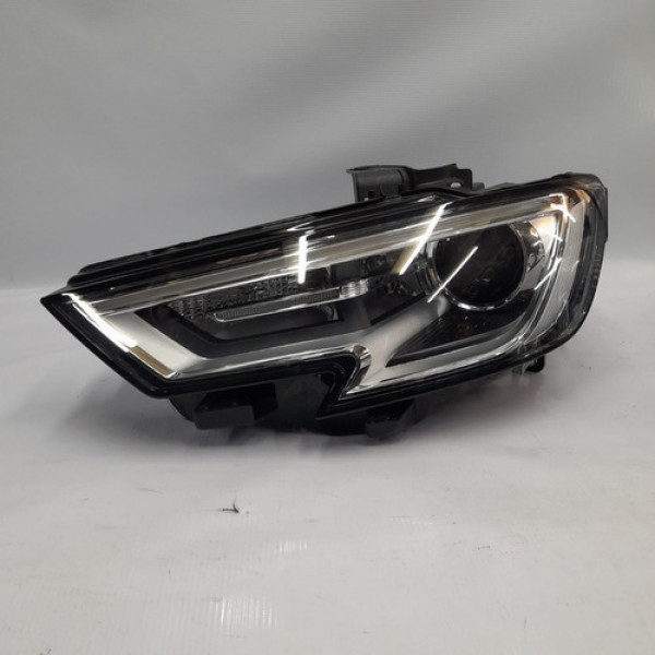Farol Audi A3 Sedan 2017 2018 2019 2020 L.e C/ Xenon O05