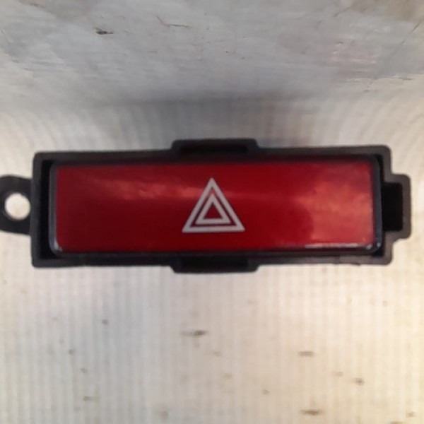 Botão Painel Pisca Alerta Honda Hr-v 1.8 2018 Yz25